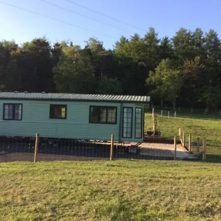 Static Caravan * פנרית'